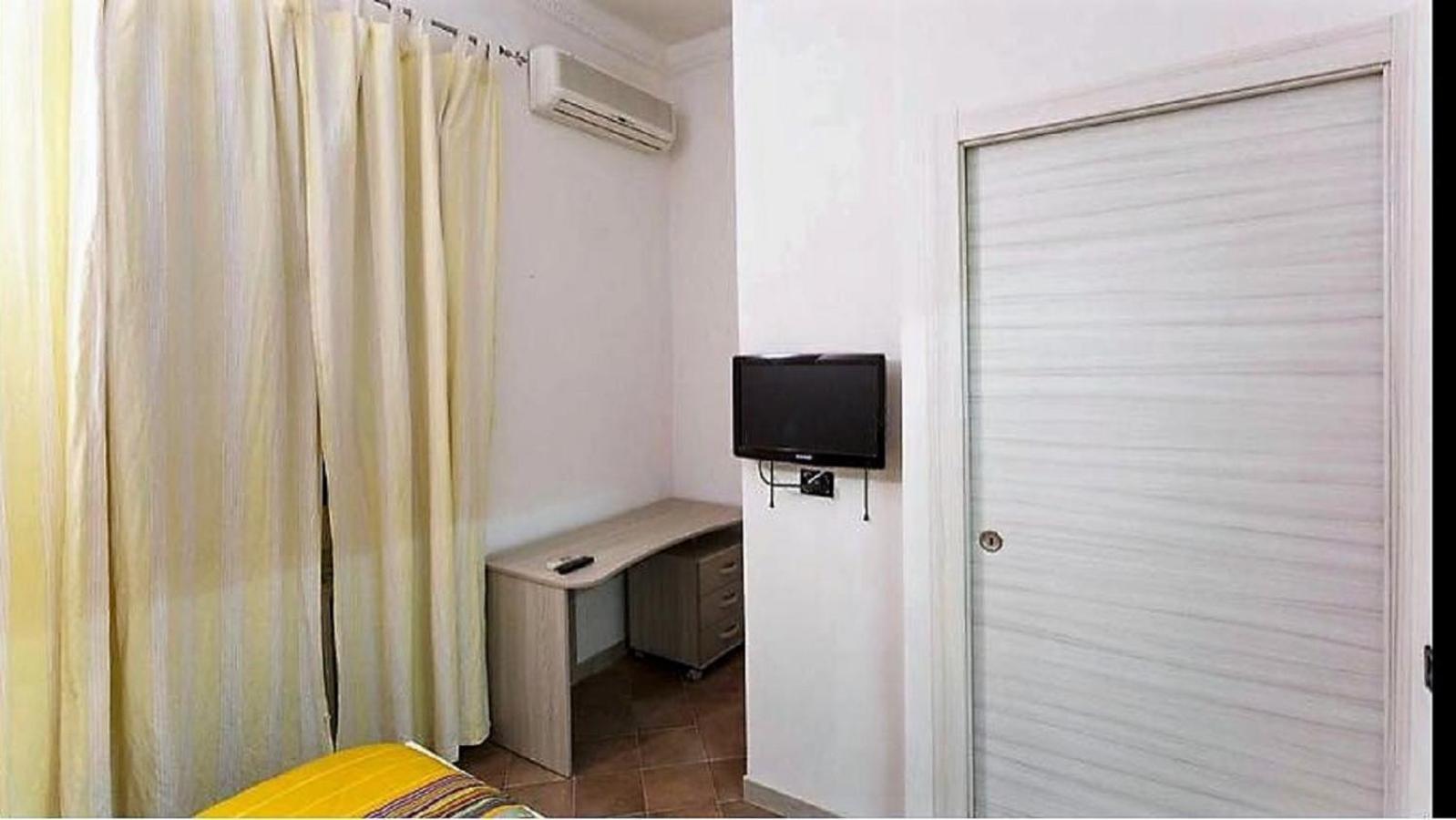 Manzoni House Apartment Lecce Exterior photo